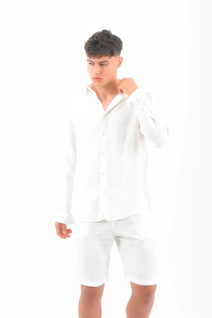 White linen short