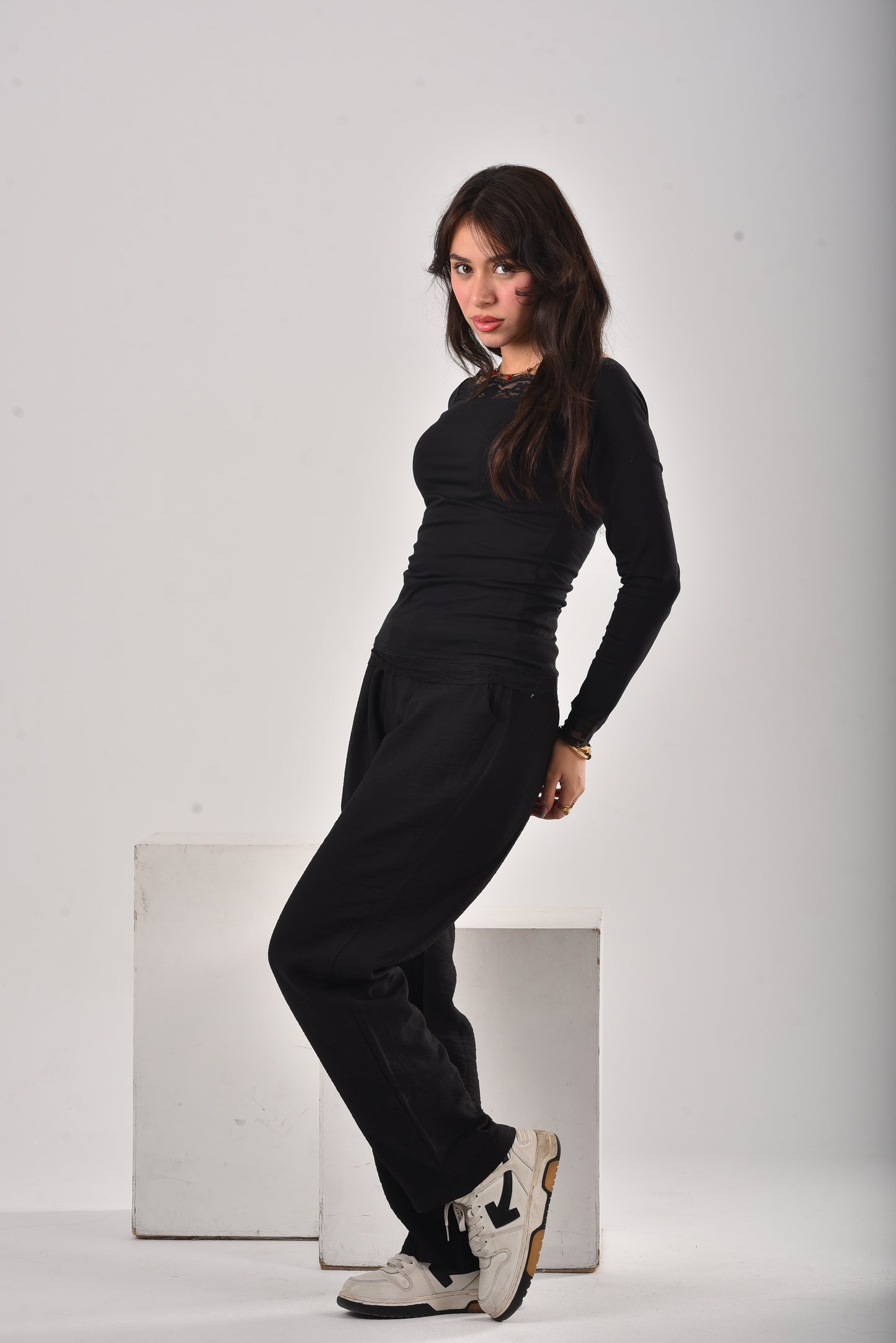 BLACK Stella Lace-Trim Long Sleeve