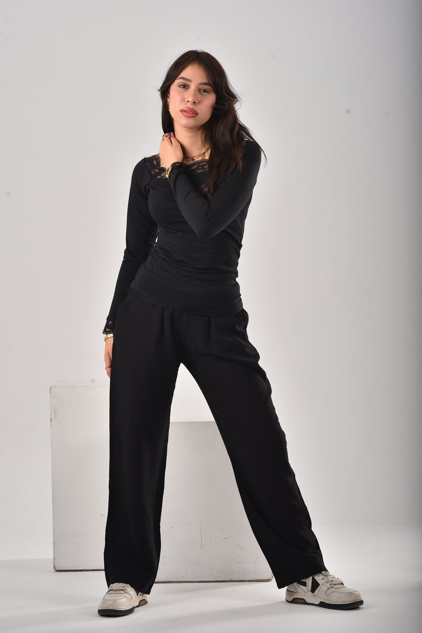 BLACK Stella Lace-Trim Long Sleeve