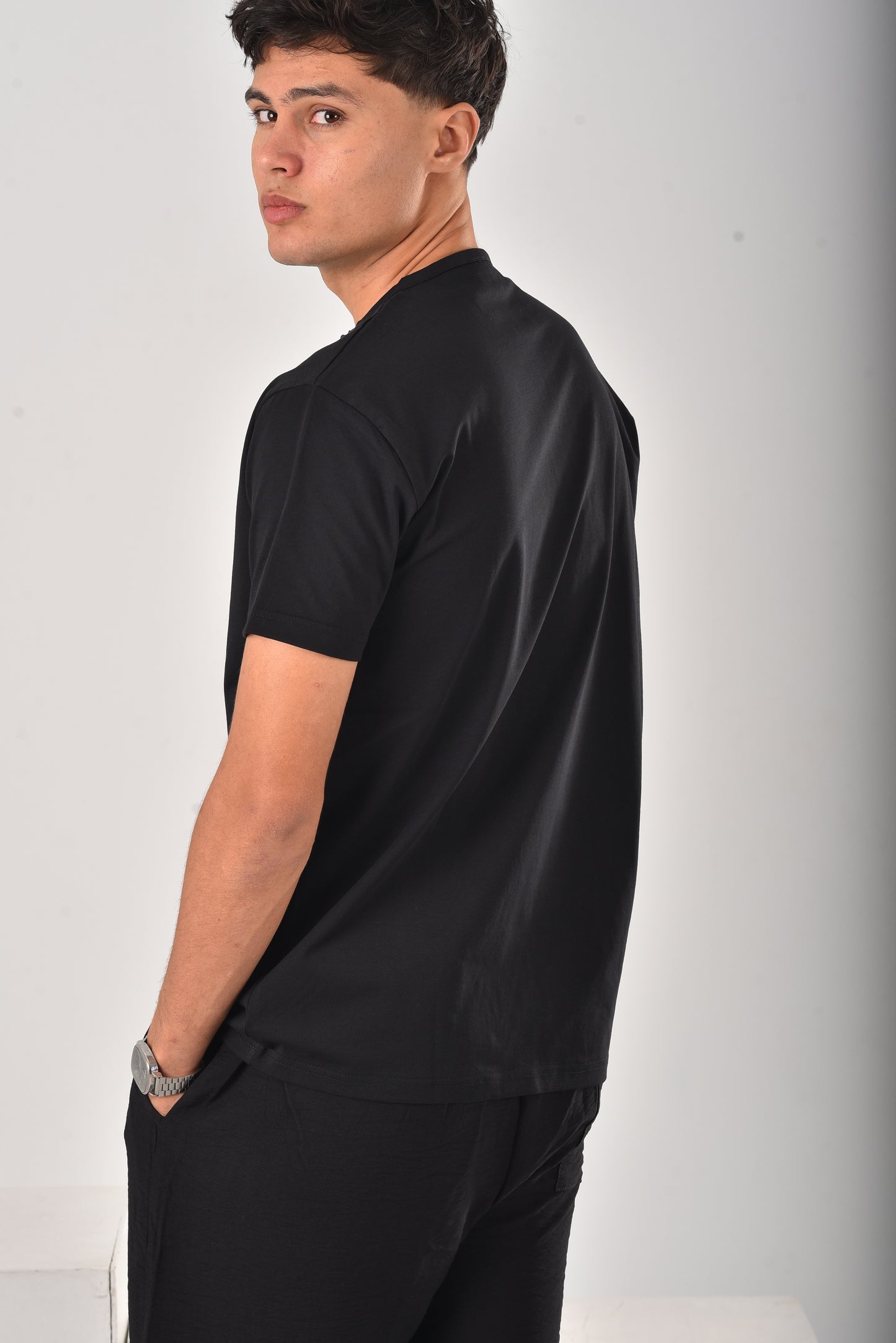 Black cotton basic Tee