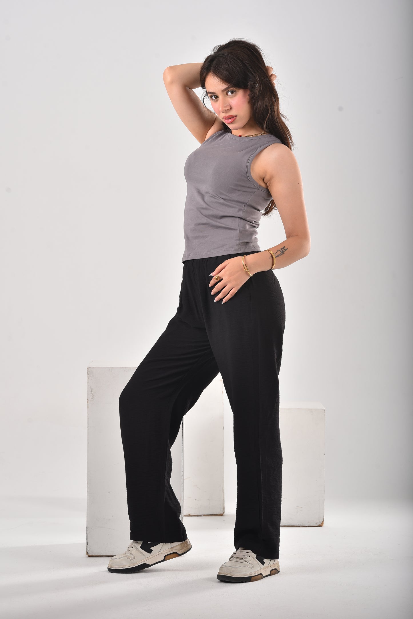 Grey tank