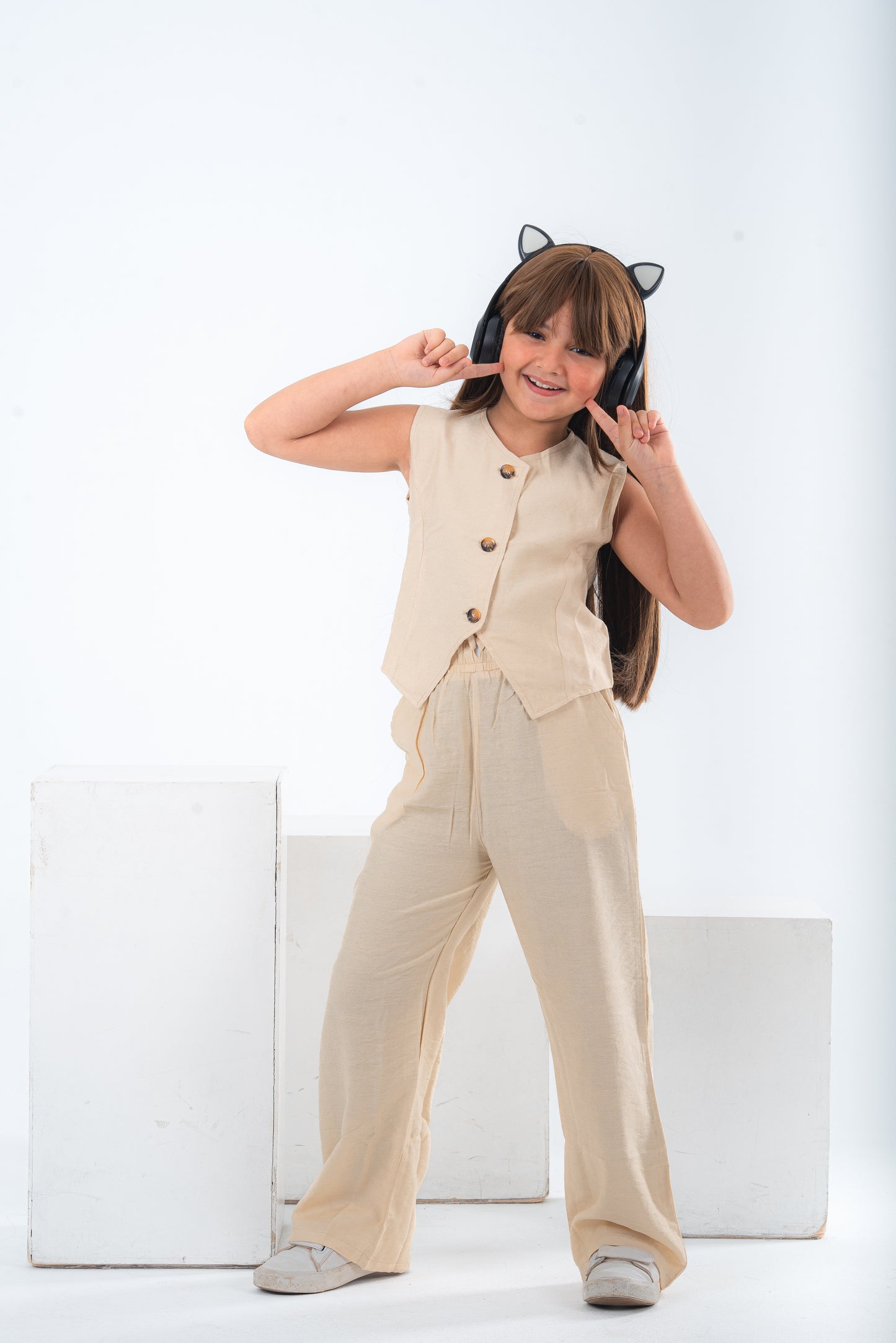 Beige Girls Vest Set