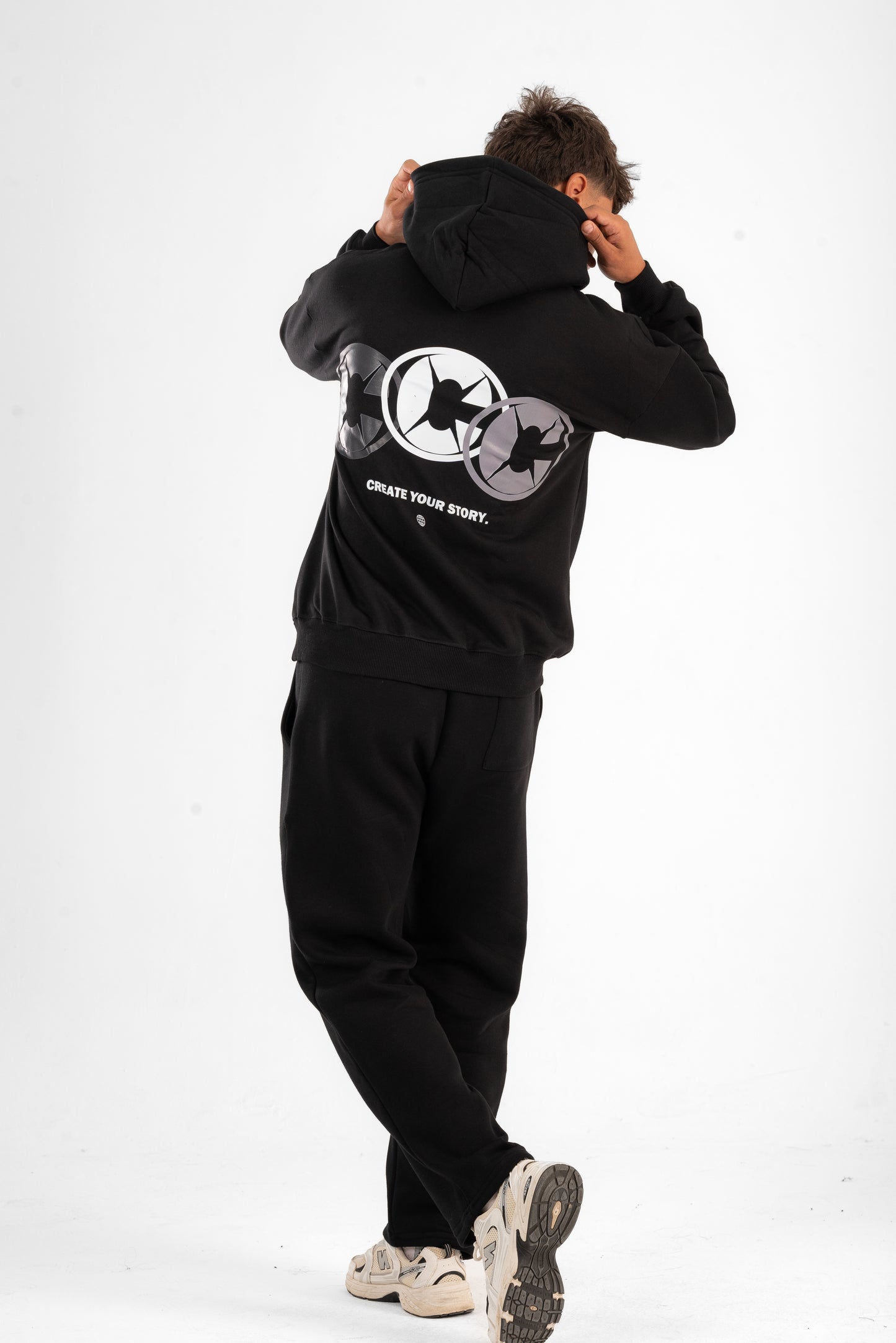 CACTO STORY  Black Printed Hoodie